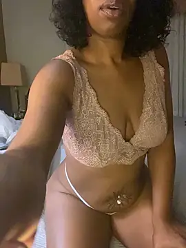 Snapshot of StaciDiamond chatting on September 2025 09:53:02 AM StaciDiamond online show from September 2025 09:53:02 AM