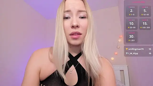 Snapshot of DanaCandy chatting on December 2024 11:34:02 PM DanaCandy online show from December 2024 11:34:02 PM