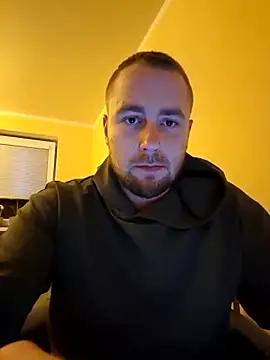 Vladyslav30 online show from February 2026 01:17:01 AM