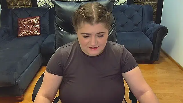 Snapshot of LissaBigTitts chatting on November 2025 02:16:02 PM LissaBigTitts online show from November 2025 02:16:02 PM