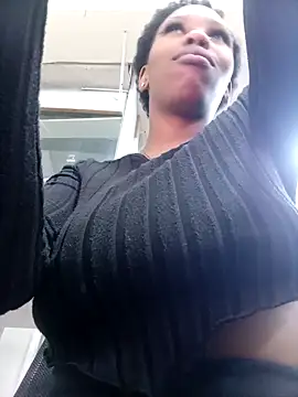 GoldSnowXxX online show from October 2025 05:33:01 PM