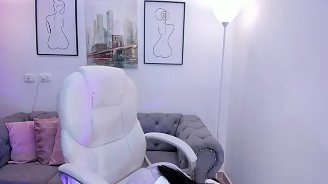 miranda crawfor online show from March 2026 08:17:01 PM