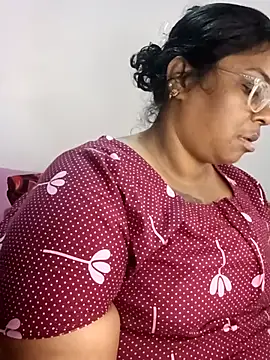 zara-mallus online show from November 2025 05:31:02 AM