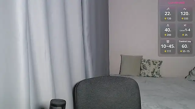 EvaXanny online show from February 2026 01:58:01 PM