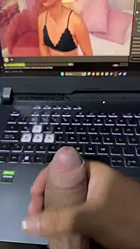 AndyRico18 online show from February 2026 08:20:01 AM