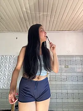 ashleyy20 online show from October 2025 06:41:01 PM