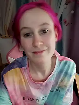 Fuzzy Unicorn online show from October 2025 06:54:01 PM