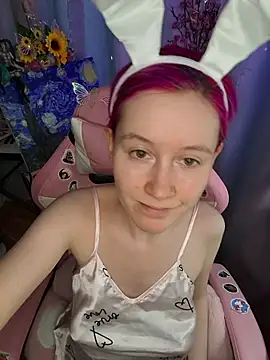 Snapshot of Fuzzy_Unicorn chatting on July 2026 10:40:01 AM Fuzzy Unicorn online show from July 2026 10:40:01 AM