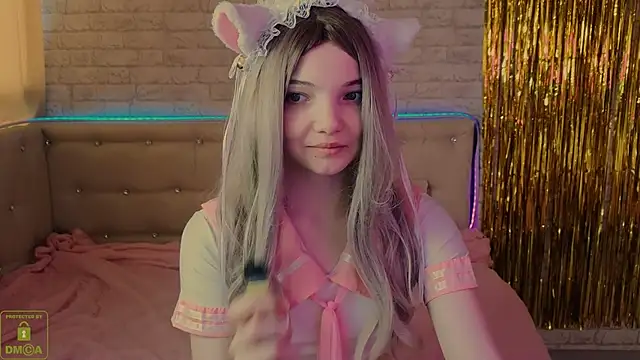 AnimeAlica18 online show from April 2026 02:44:01 AM