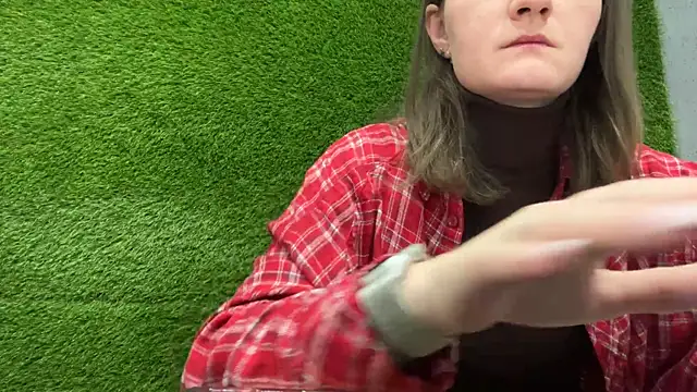 AshlyJoy online show from October 2025 07:31:01 AM