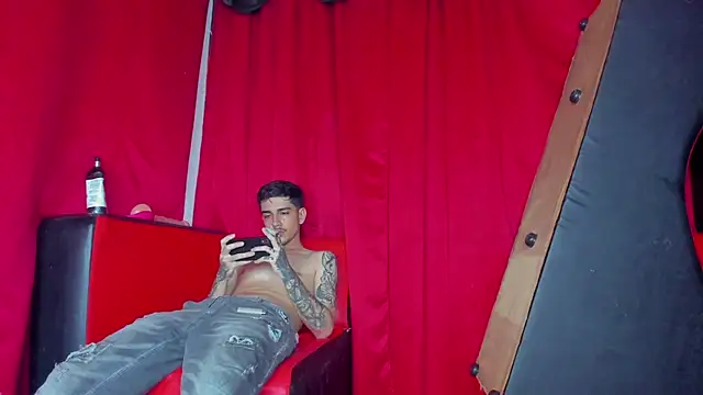 extreme hot crazy online show from October 2025 04:57:01 AM