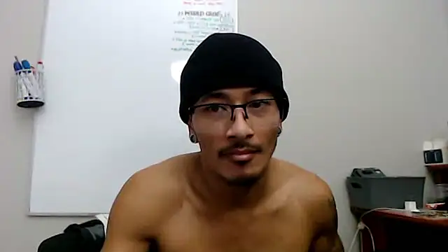 tanjir020 online show from February 2026 07:59:01 PM