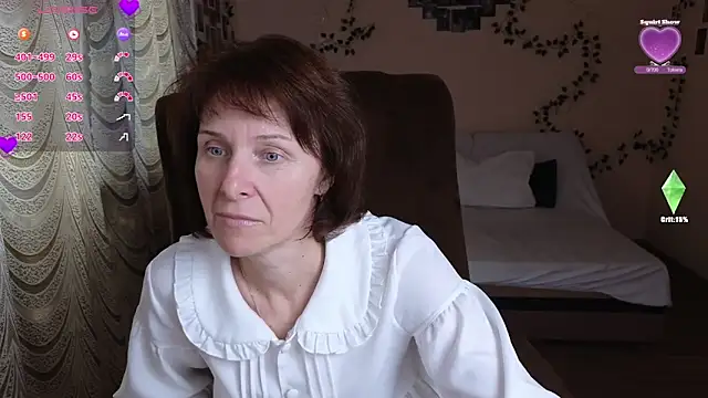 Lia Tito online show from September 2025 12:21:01 PM