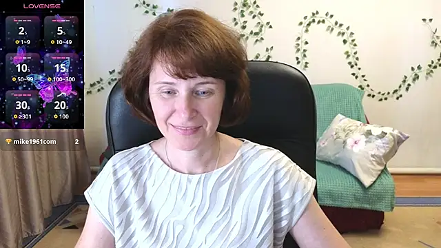 Snapshot of Lia_Tito chatting on July 2026 12:40:01 PM Lia Tito online show from July 2026 12:40:01 PM