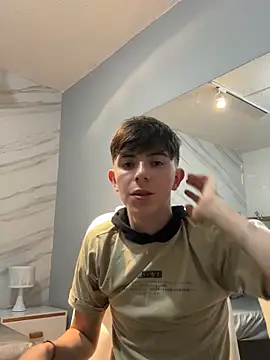 Snapshot of mathias_saenz chatting on September 2025 06:57:02 PM mathias saenz online show from September 2025 06:57:02 PM