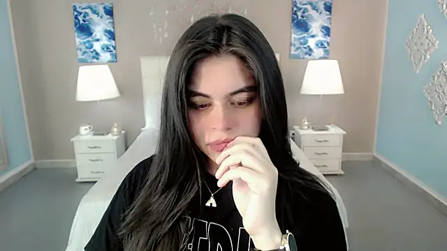 maddissonivanova online show from October 2025 07:12:02 PM