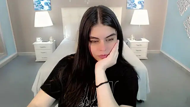 maddissonivanova online show from October 2025 06:14:02 AM