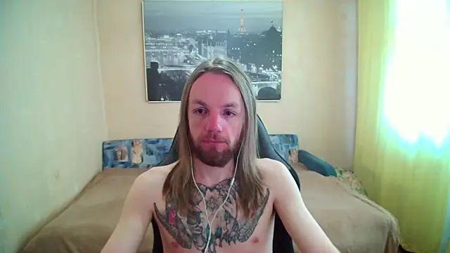 Snapshot of AdamDickens chatting on June 2026 09:39:02 AM AdamDickens online show from June 2026 09:39:02 AM
