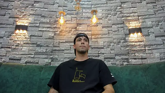 mike whitee online show from September 2025 03:00:02 PM