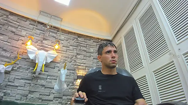 mike whitee online show from November 2025 02:06:01 PM