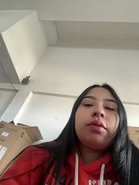 Snapshot of BELLAALEJA chatting on July 2026 12:33:01 PM BELLAALEJA online show from July 2026 12:33:01 PM