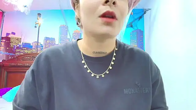 ESMERALDA-BLUE online show from October 2025 09:04:01 PM