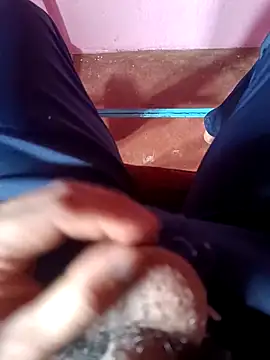 Snapshot of Hunter_ind123 chatting on September 2025 06:35:01 AM Hunter ind123 online show from September 2025 06:35:01 AM