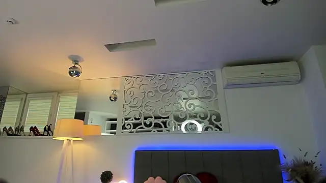 AshleyJoness online show from October 2025 05:08:01 AM