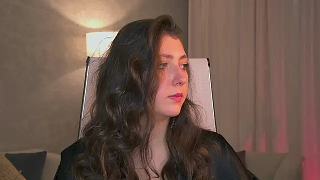 Mary Miiller online show from September 2025 09:42:02 AM