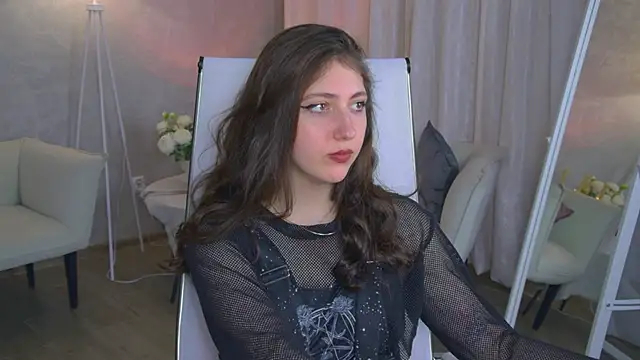 Mary Miiller online show from February 2026 09:25:02 AM