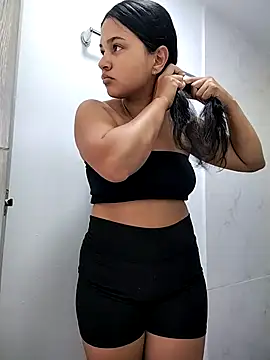 Eimy-04 online show from September 2025 07:03:01 PM