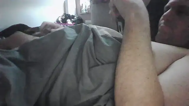 Snapshot of JasperGeil chatting on November 2025 11:42:02 AM JasperGeil online show from November 2025 11:42:02 AM