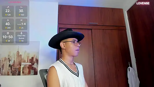 tristan gold online show from October 2025 10:45:01 AM