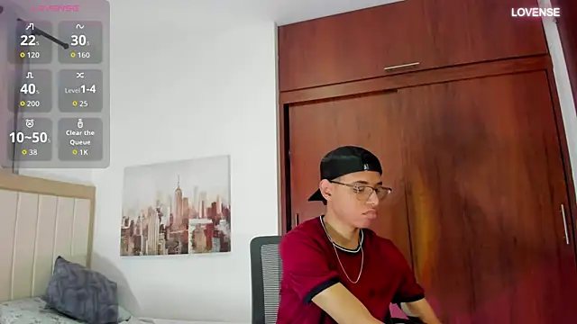 tristan gold online show from October 2025 08:52:01 PM