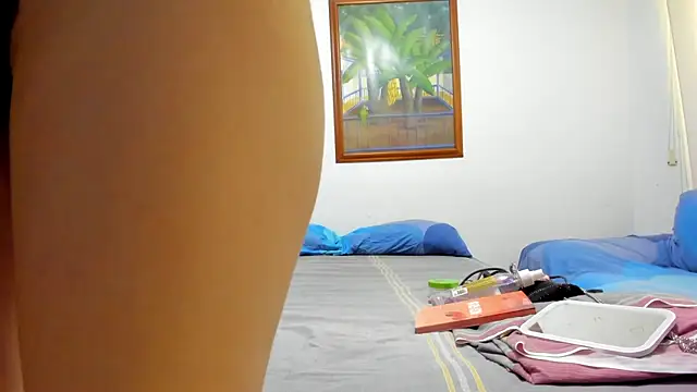 CleoWhite online show from October 2025 05:35:02 PM