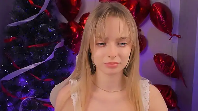 JuliaBrewwer online show from April 2026 06:55:02 PM