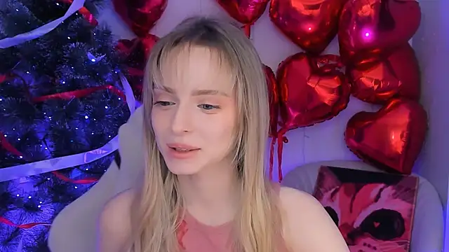 JuliaBrewwer online show from April 2026 03:13:01 PM