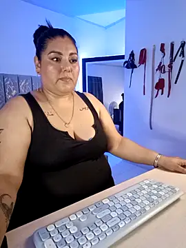 AndreaKinky online show from October 2025 08:13:01 AM