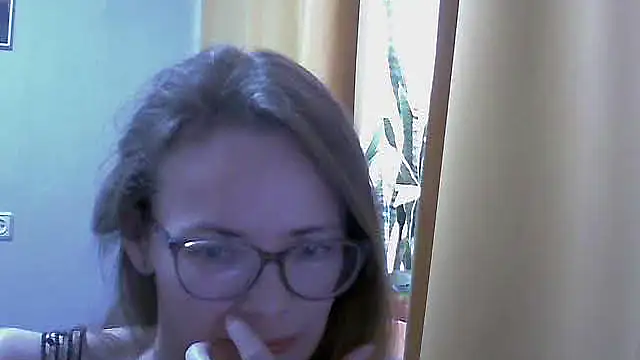 Snapshot of SEA_Dream chatting on October 2025 06:54:01 AM SEA Dream online show from October 2025 06:54:01 AM