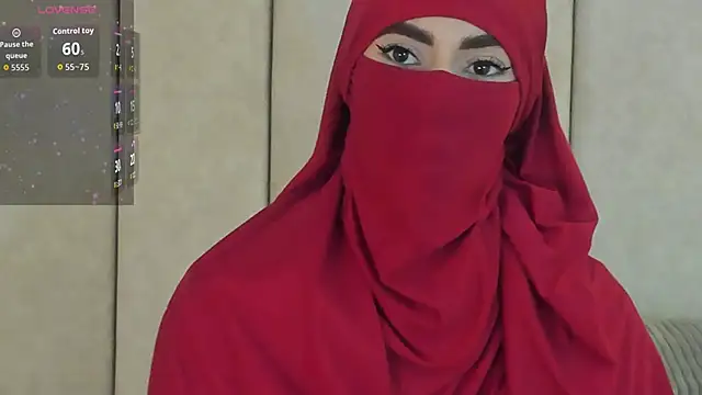 Snapshot of _Zahiira_ chatting on September 2025 11:43:01 AM Zahiira online show from September 2025 11:43:01 AM