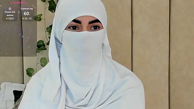 Snapshot of _Zahiira_ chatting on October 2025 12:01:02 PM Zahiira online show from October 2025 12:01:02 PM