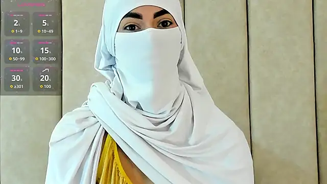 Snapshot of _Zahiira_ chatting on October 2025 12:05:02 PM Zahiira online show from October 2025 12:05:02 PM