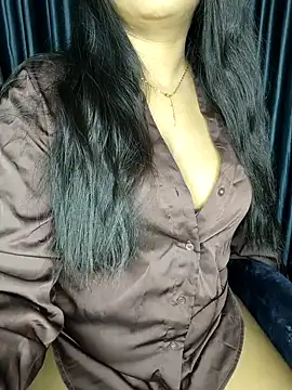 Snapshot of Webrowncouple chatting on October 2025 02:31:02 AM Webrowncouple online show from October 2025 02:31:02 AM