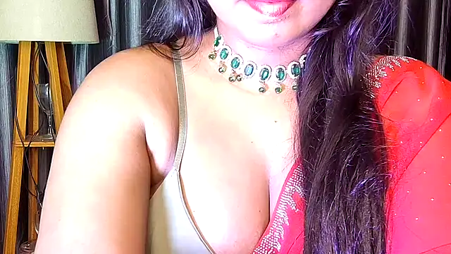Snapshot of Webrowncouple chatting on March 2026 05:27:02 PM Webrowncouple online show from March 2026 05:27:02 PM