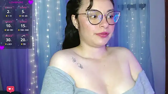 Camila Ord online show from October 2025 06:58:01 PM