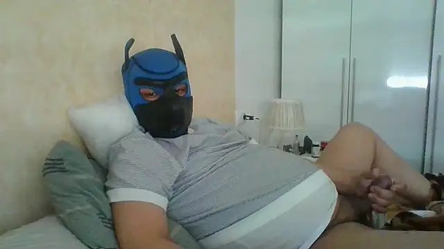 soumicuckold1 online show from April 2026 12:24:01 PM