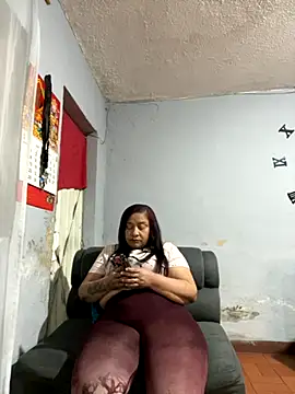 Snapshot of kelly_greys chatting on September 2025 05:19:02 AM kelly greys online show from September 2025 05:19:02 AM