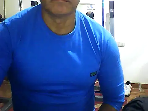 Snapshot of sexigym35 chatting on October 2025 02:44:01 AM sexigym35 online show from October 2025 02:44:01 AM
