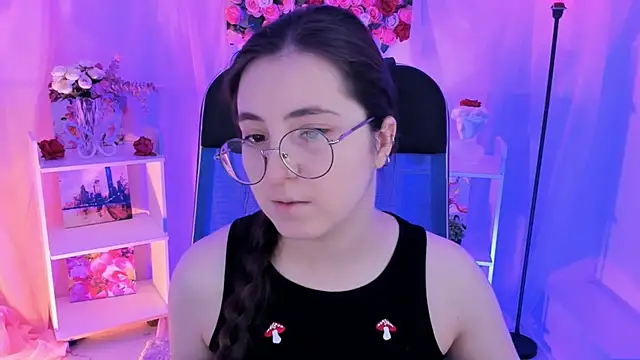 VirtuallVoyant online show from October 2025 07:11:01 AM