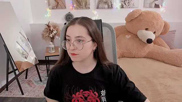 VirtuallVoyant online show from March 2026 06:52:01 AM